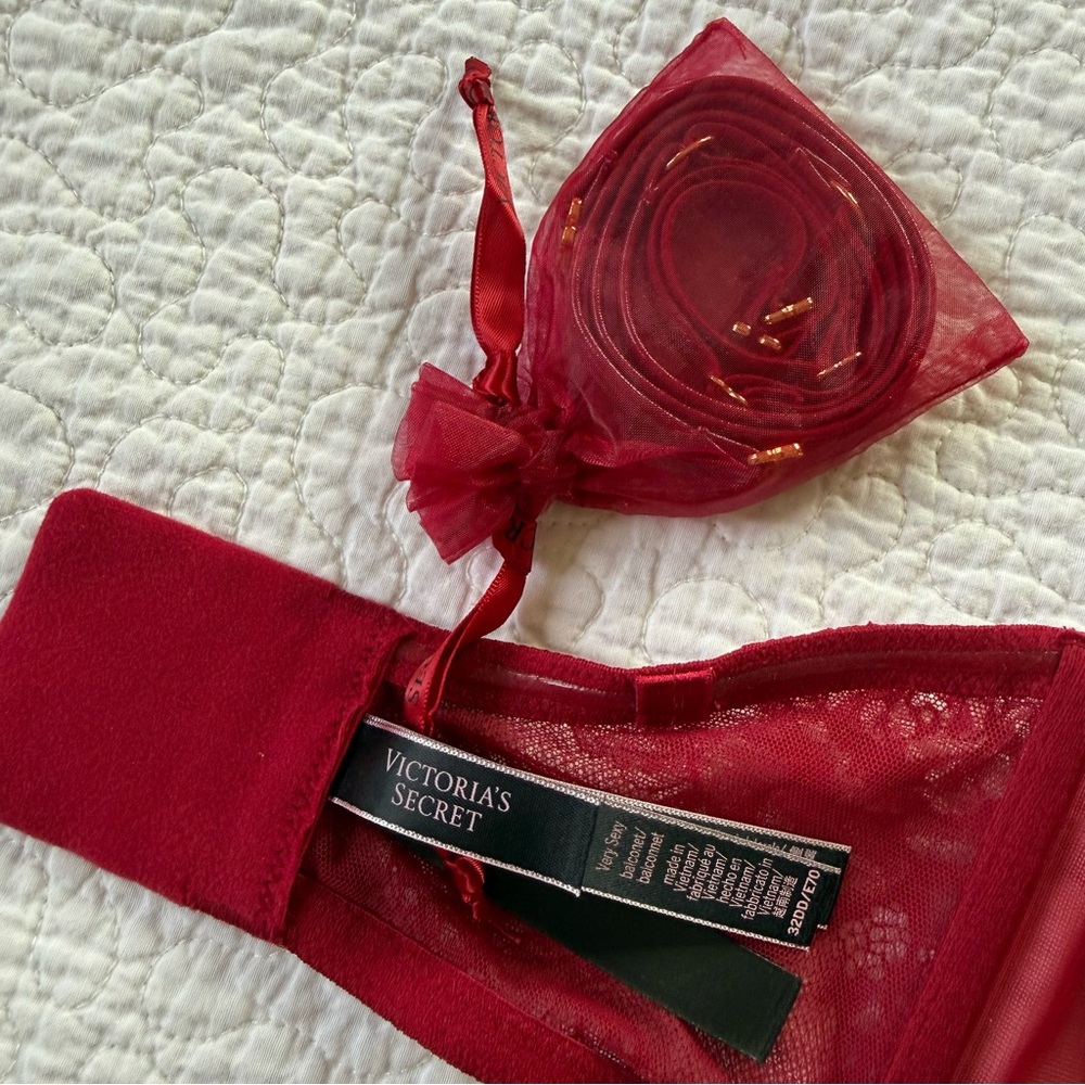 Victoria's Secret Very Sexy Faux Leather Strapless Bra Red w/Straps 32DD Lace - Picture 4 of 7
